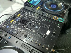 Pioneer DJM-T1