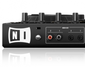 Kontrol S4 outputs Kontrol S4 outputs