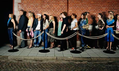 club-queue