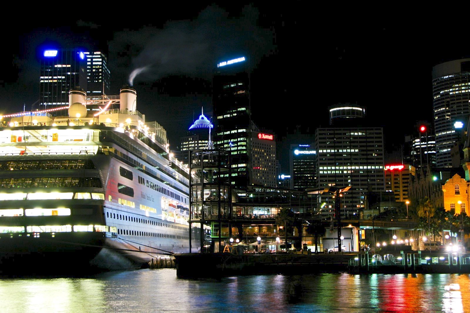 Cruise ship in Circular Quay at night