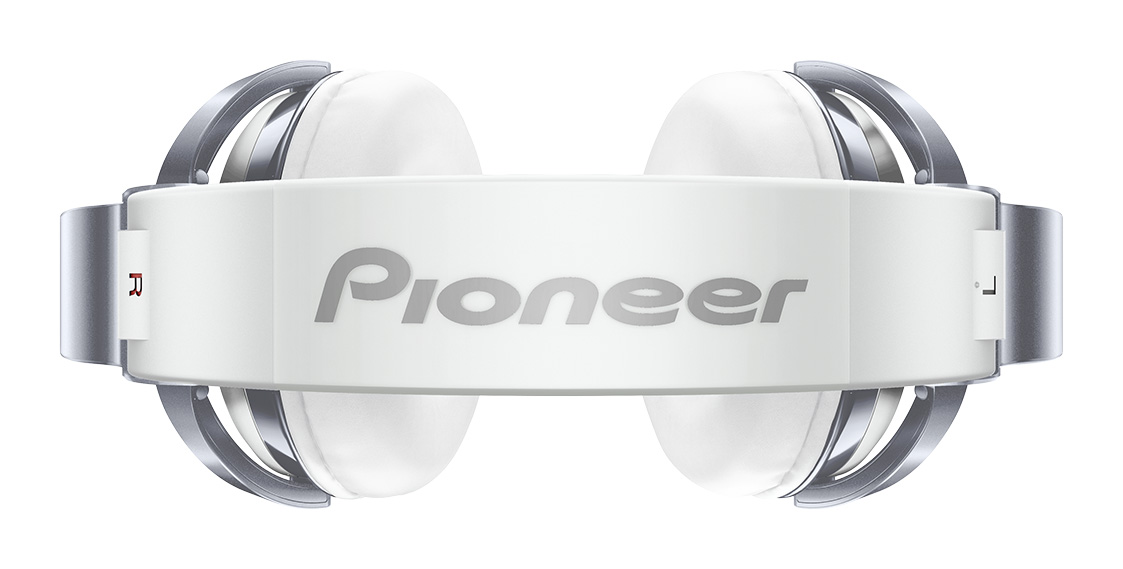 Pioneer HDJ-1500 in white Pioneer HDJ-1500 in white