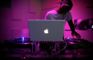 Mac DJ Mac DJ