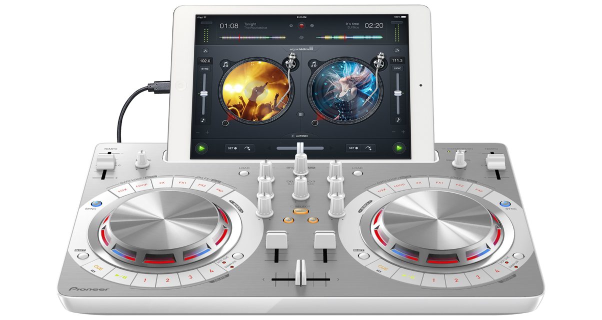 Pioneer DDJ-WeGO3 Controller Review - Digital DJ Tips