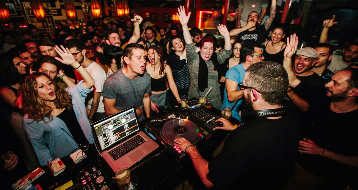 7 Hidden Qualities Of Successful DJs