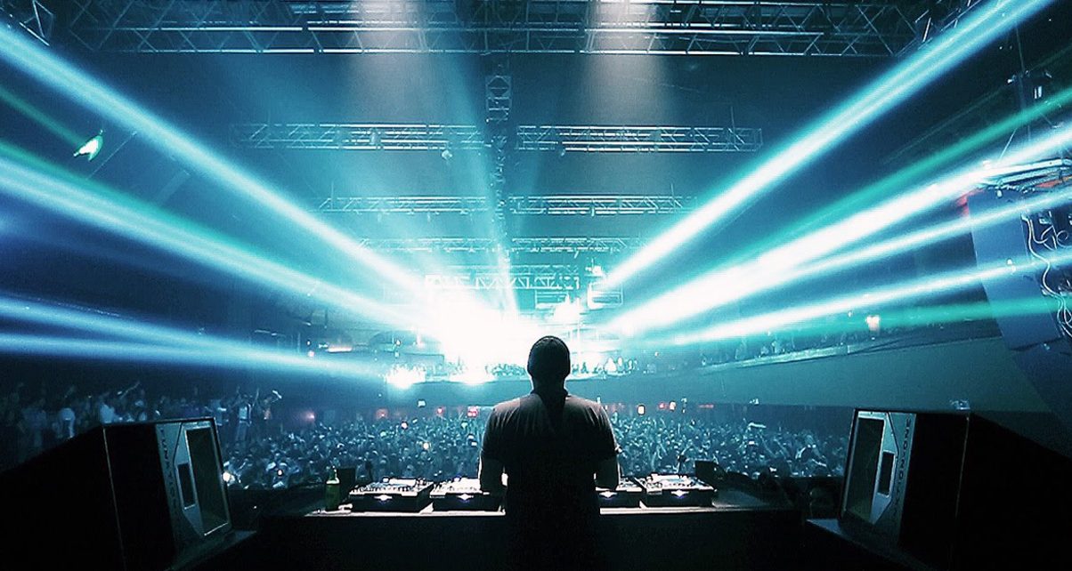 You just wrapped up an amazing DJ set where you had the crowd eating from the palm of your hand. Before you head out of the club, make sure you go through these five steps first.